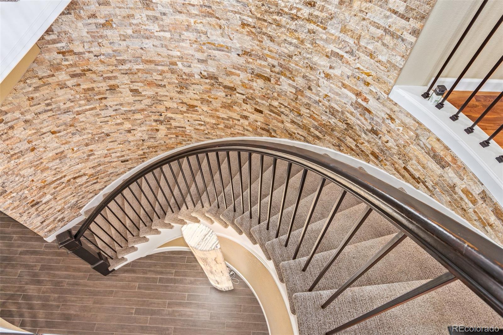 14921 W Warren Avenue