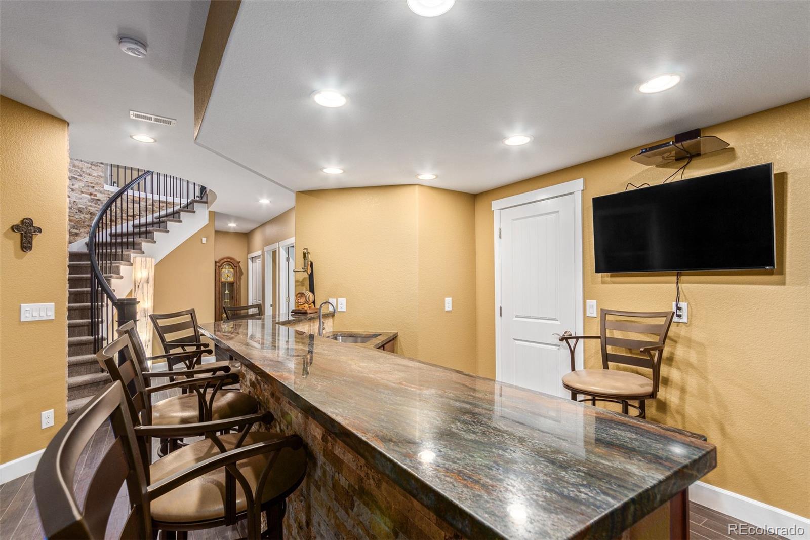 14921 W Warren Avenue