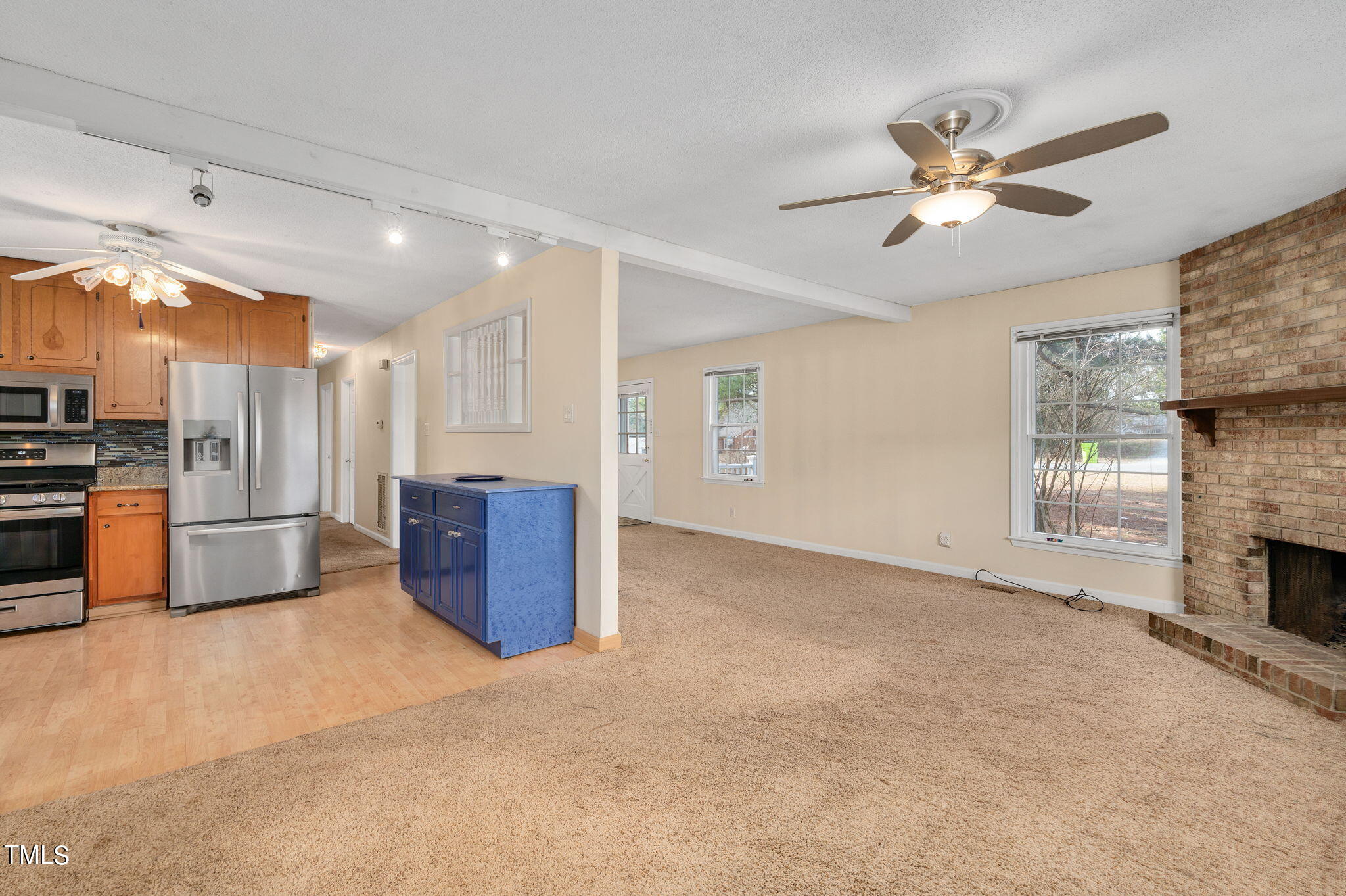 1717 Stage Road