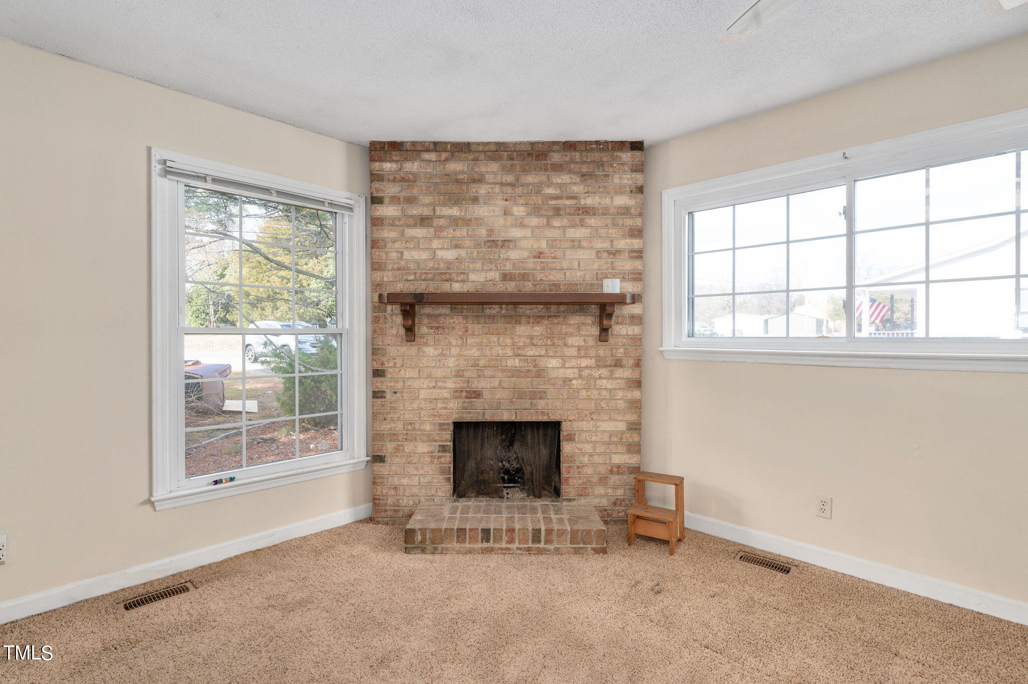 1717 Stage Road