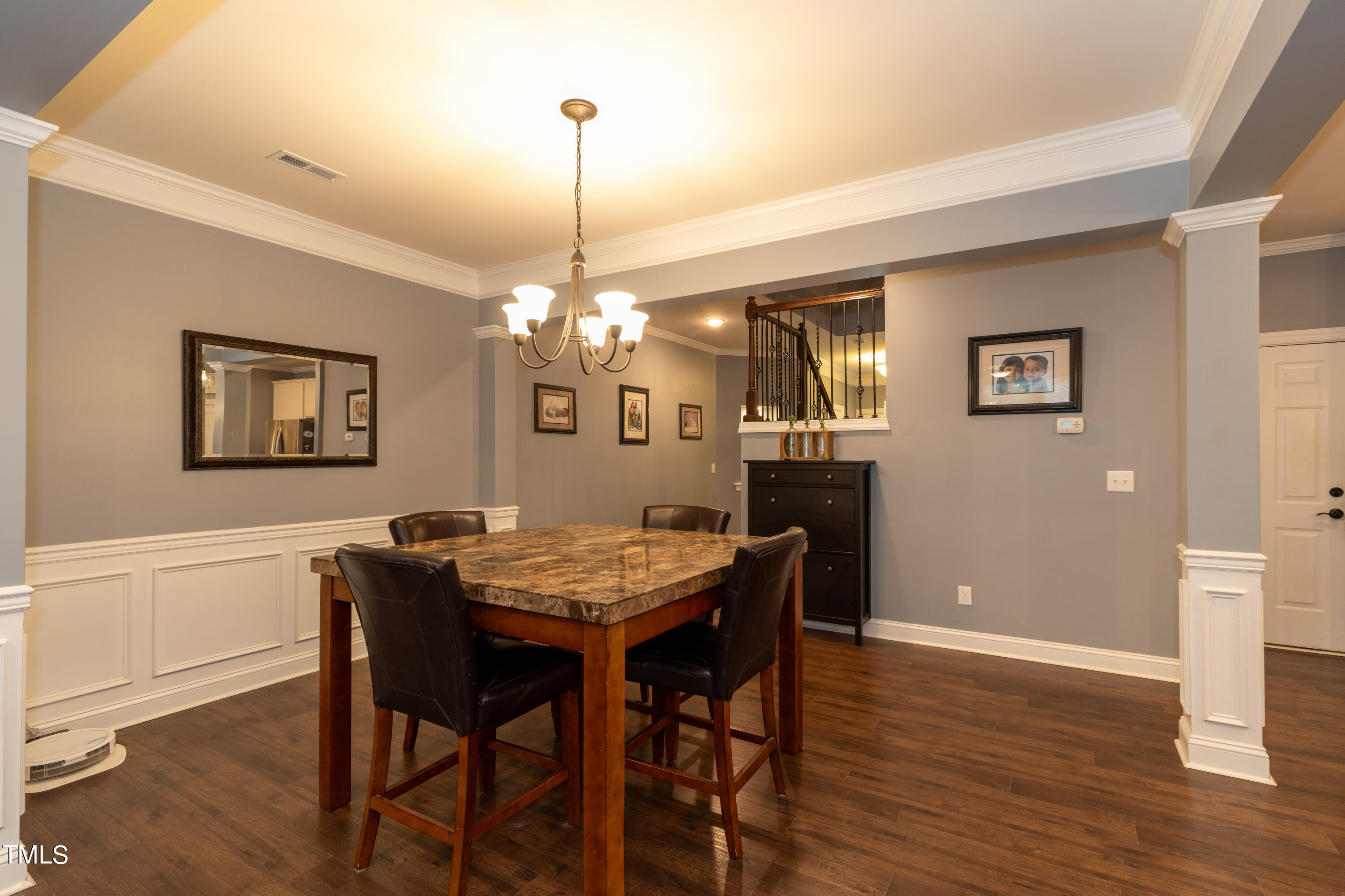 1896 Blue Jay Point