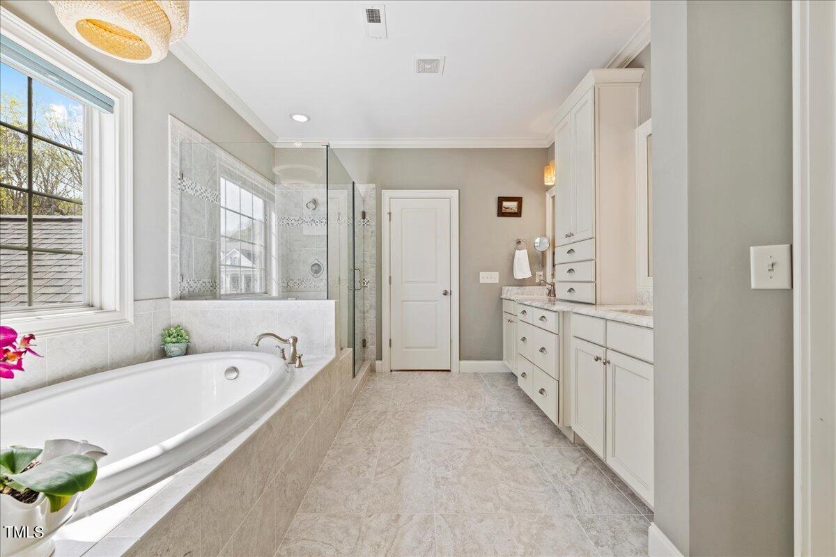 2725 Branston Way