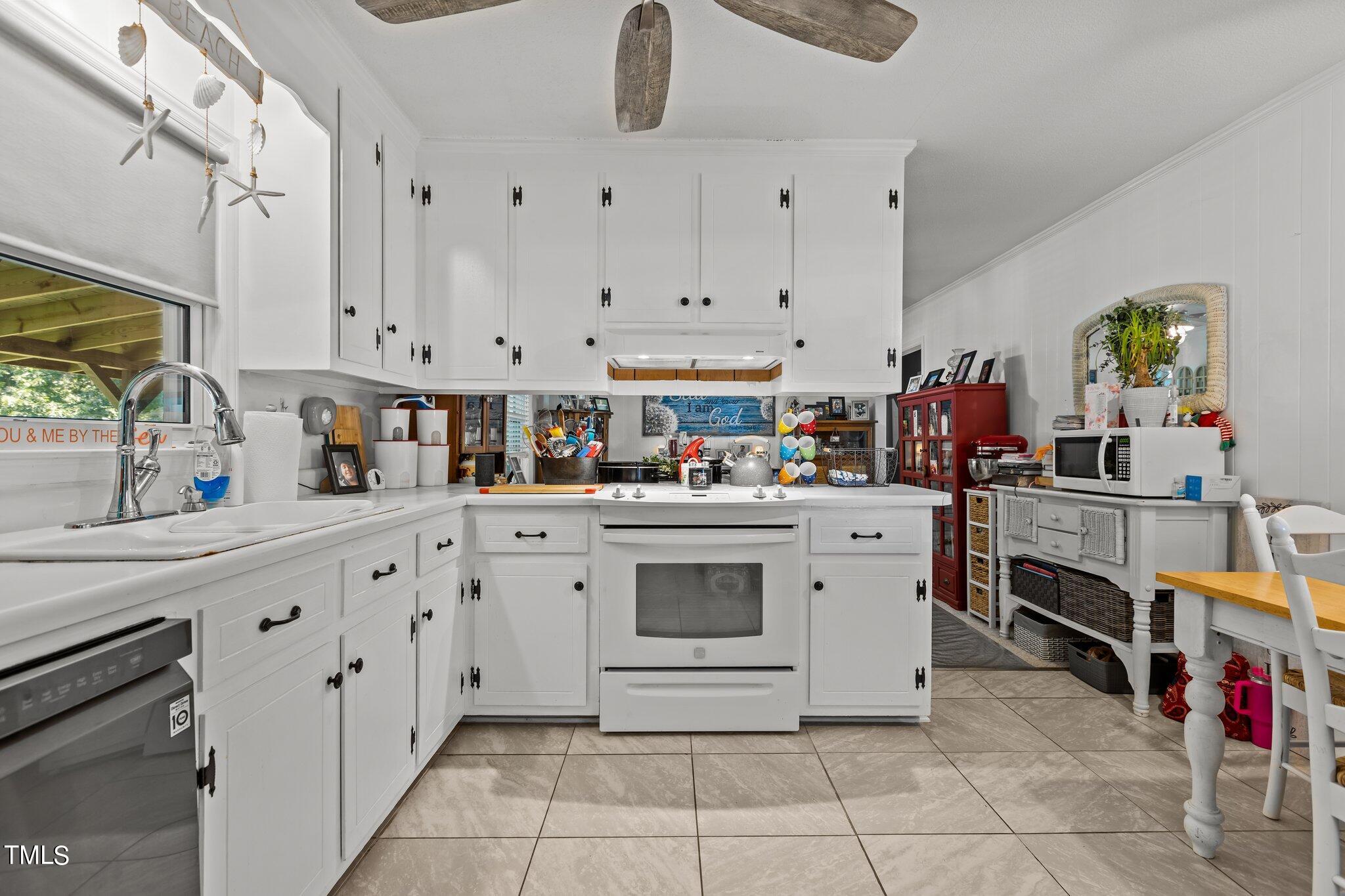 920 Danbury Drive