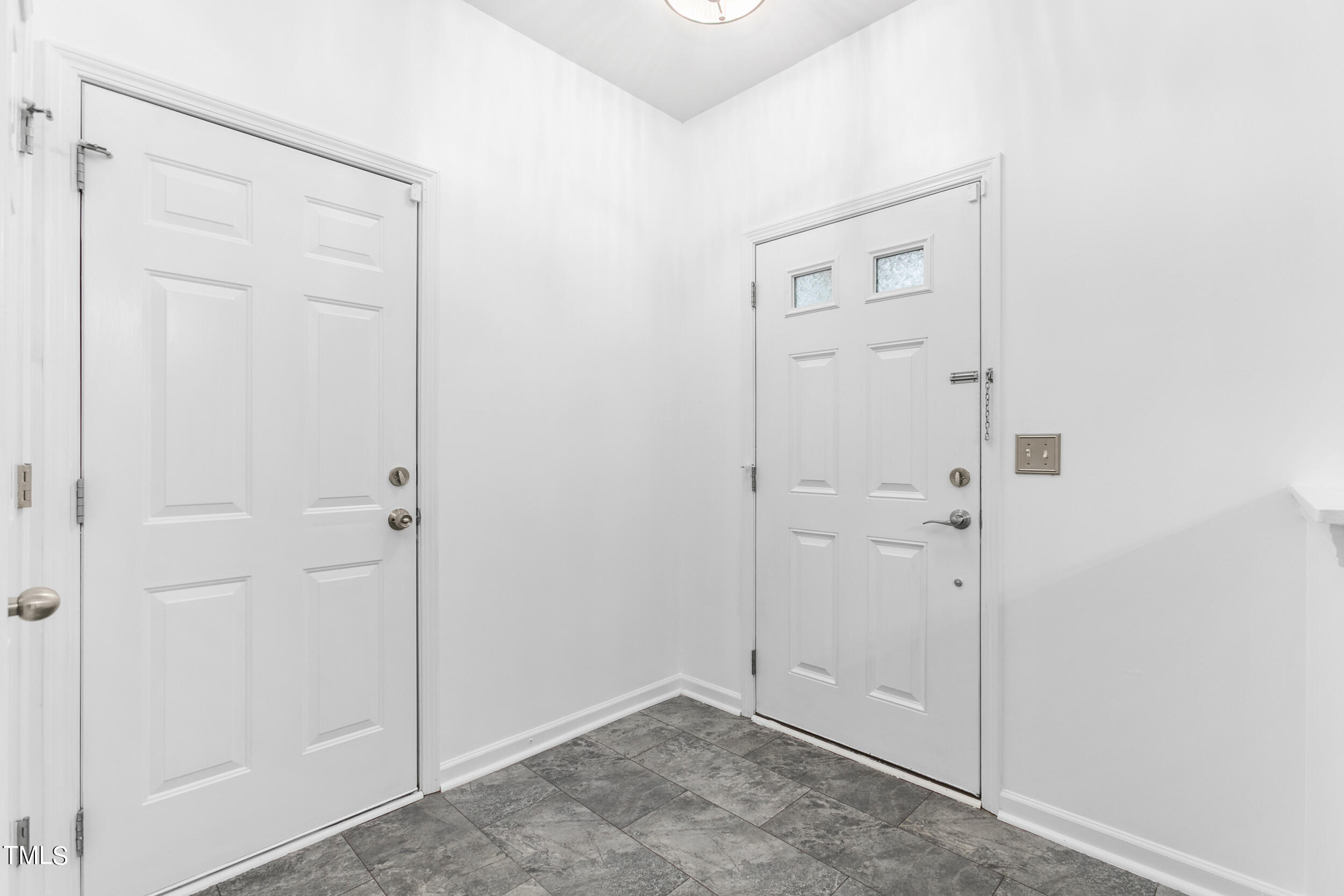 1411 Birkdale Circle
