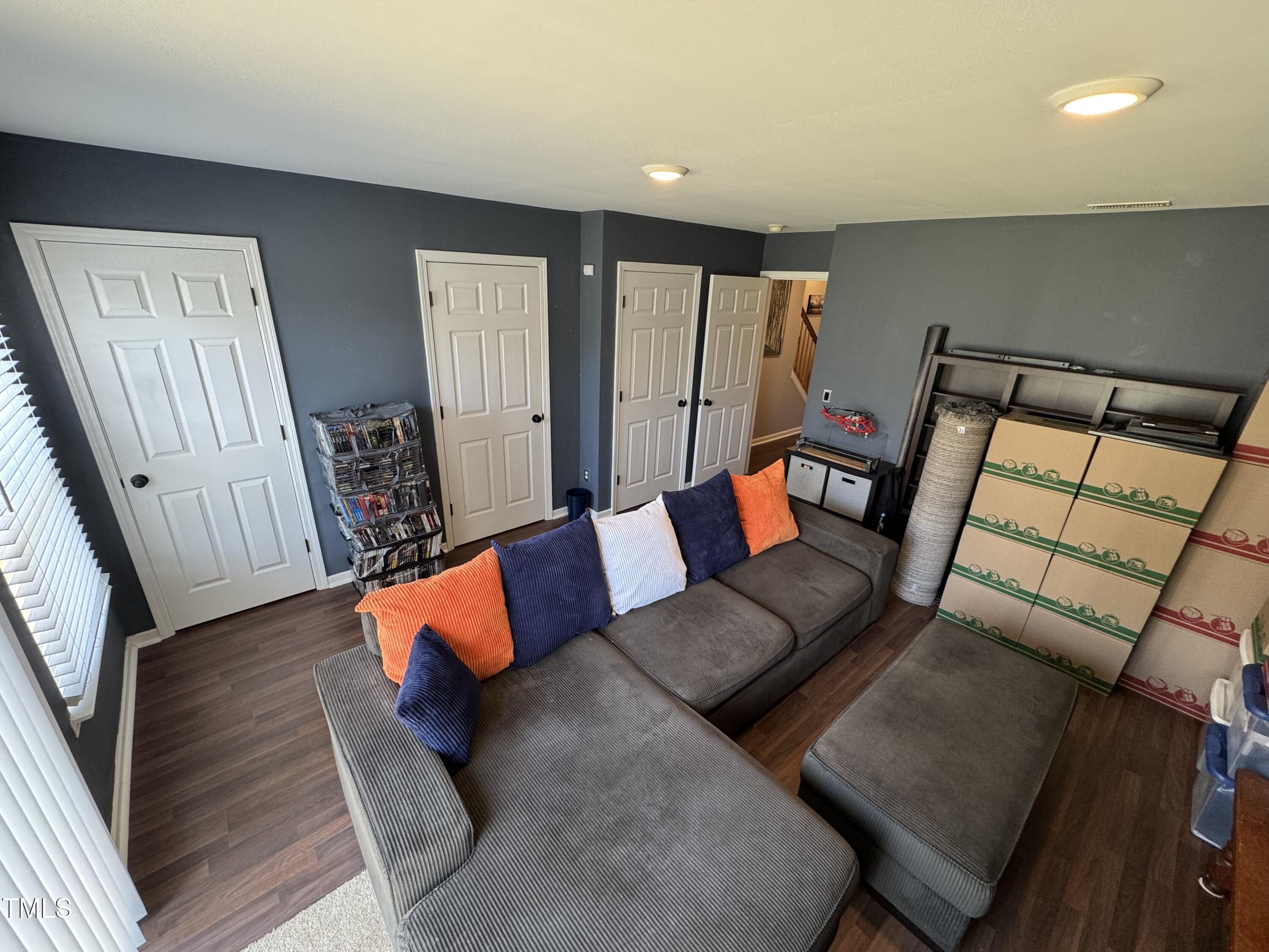4910 Briarstone Court