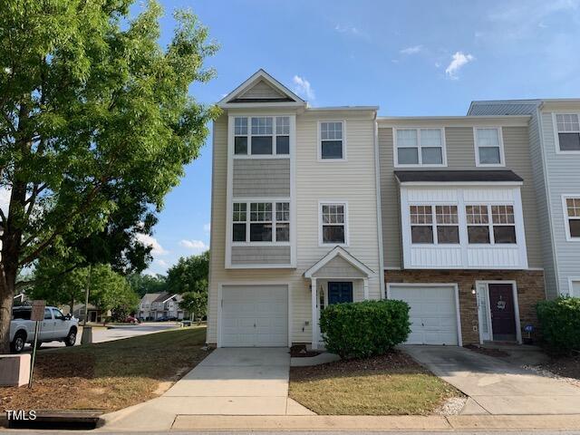 4910 Briarstone Court