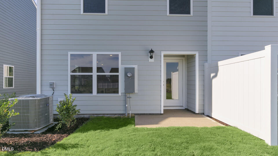 553 Stream Walk Crossing