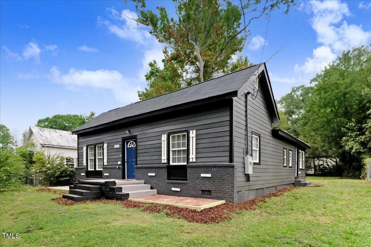 424 Daughtridge Street