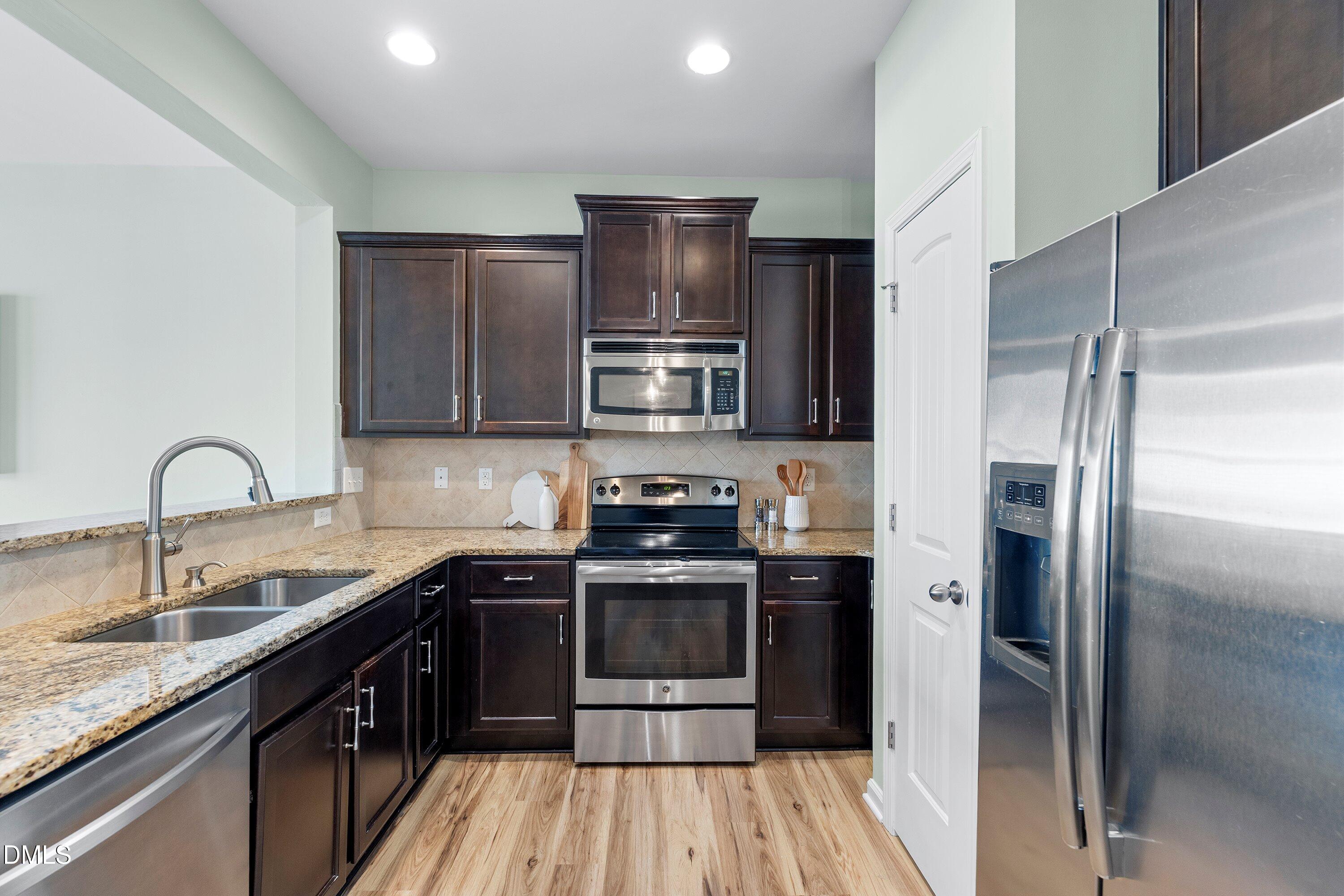 4205 Ginger Sprout Drive