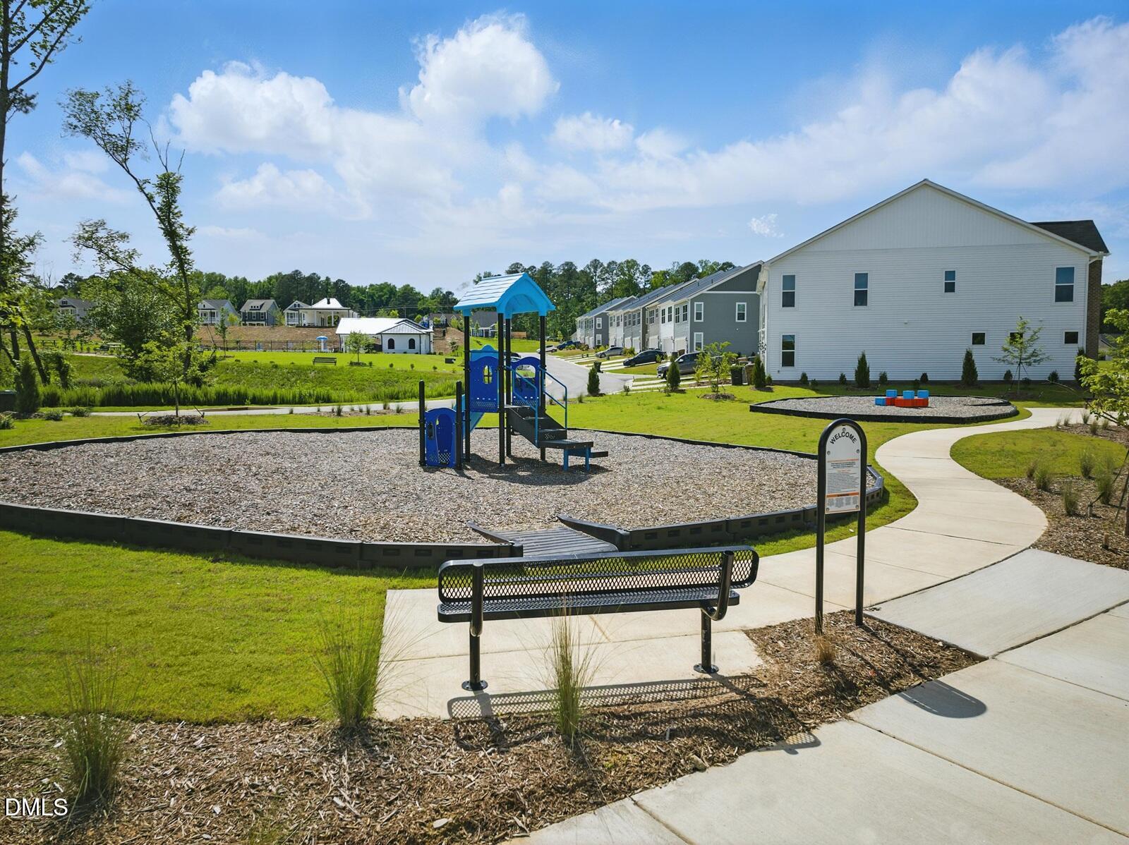 356 White Oak Garden Way # 227