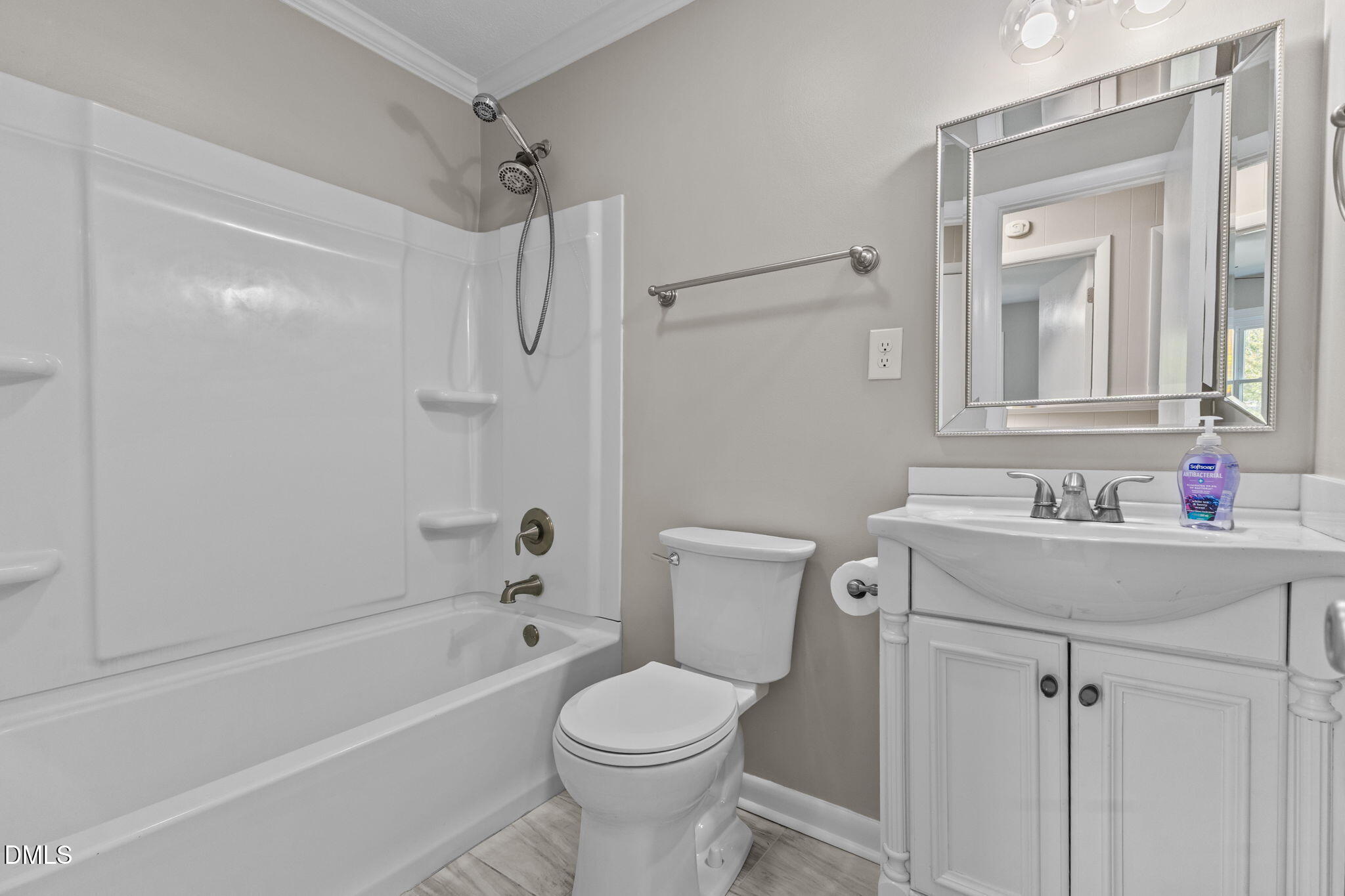 3857 Cumberland Road