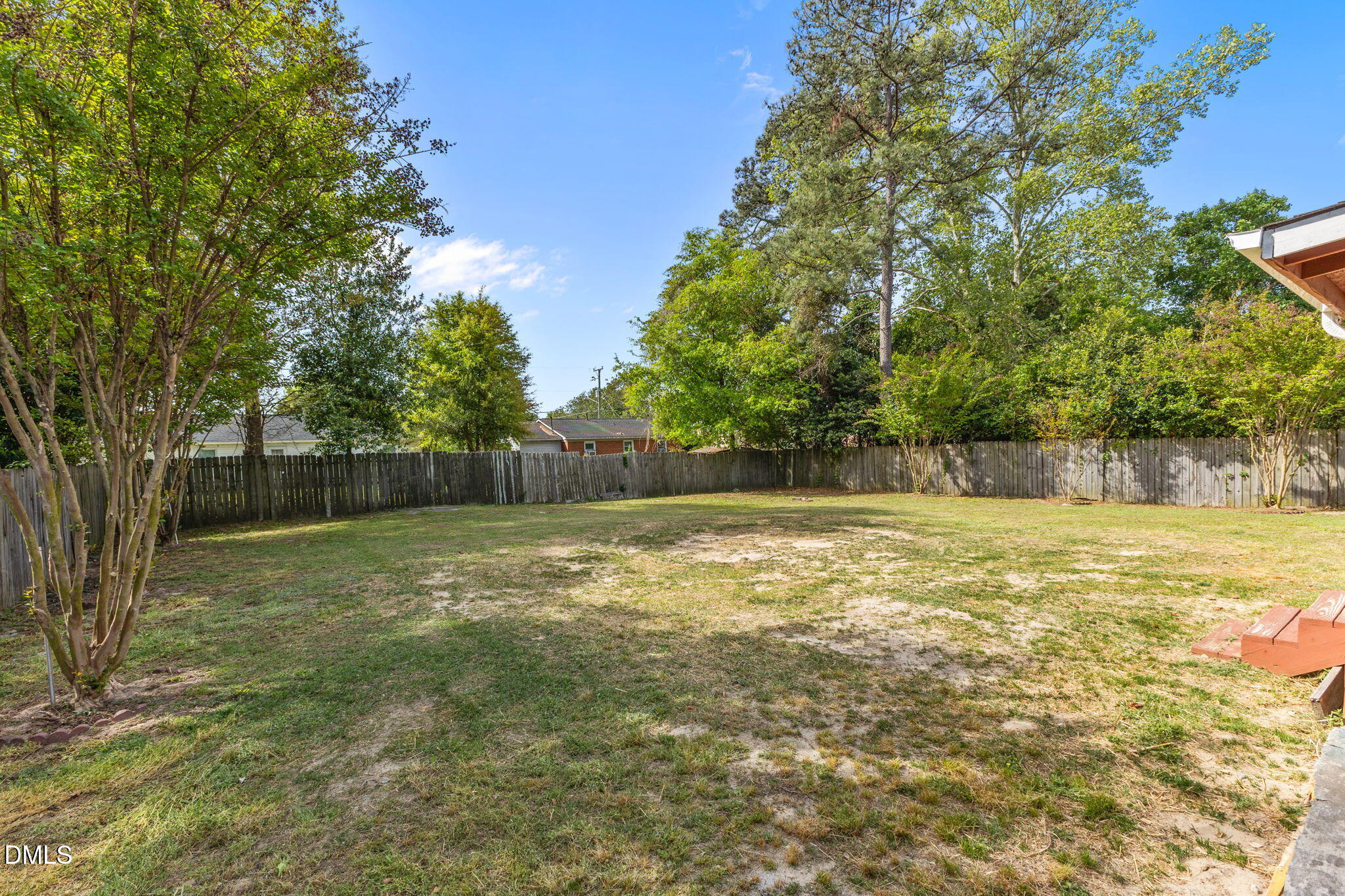 3857 Cumberland Road