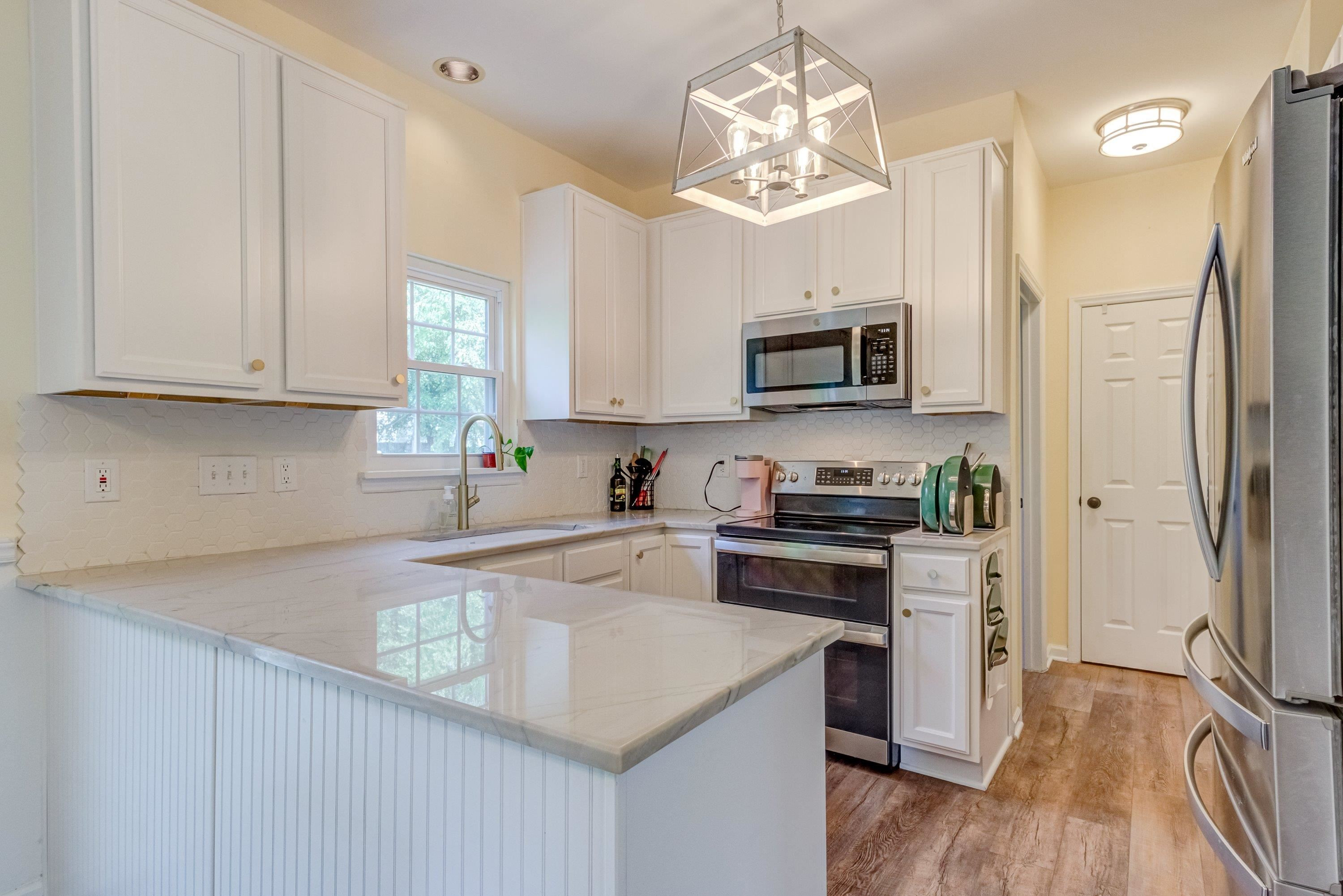 909 Starkland Way