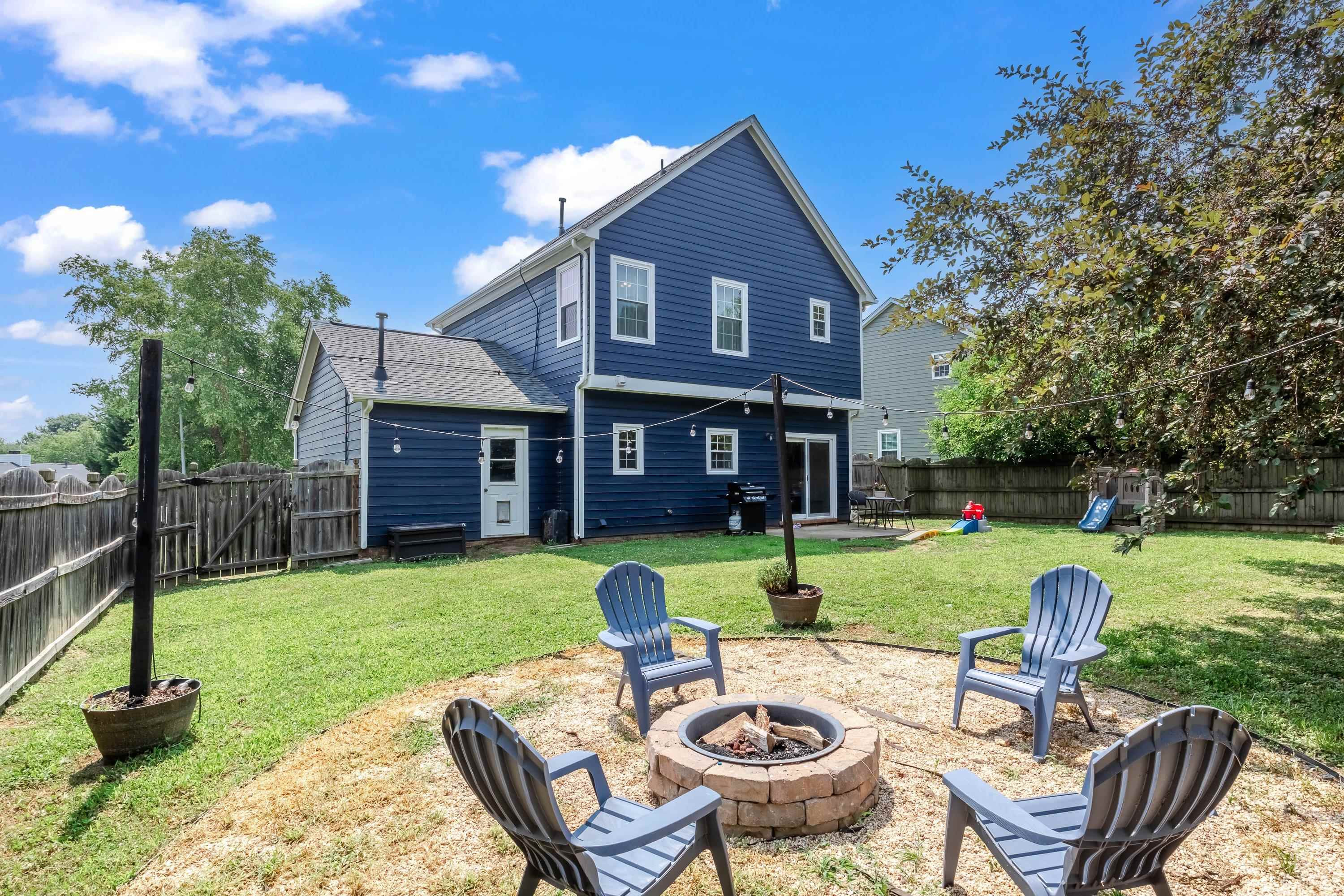 909 Starkland Way