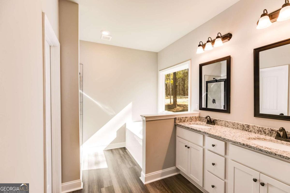 4084 OLD CARTERSVILLE Road