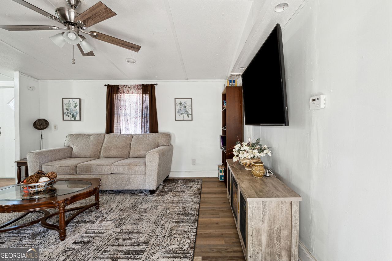 5381 Groovers Landing Road