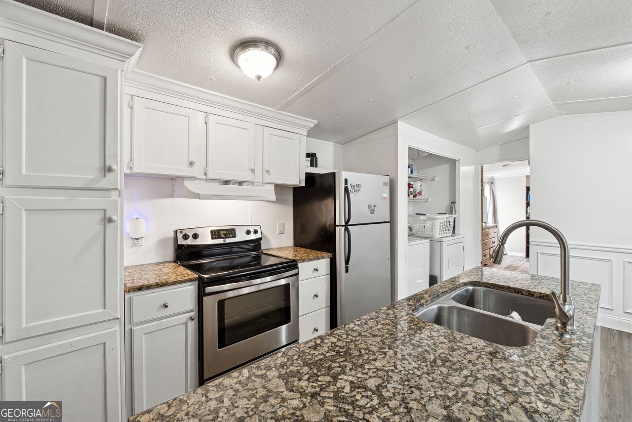 5381 Groovers Landing Road