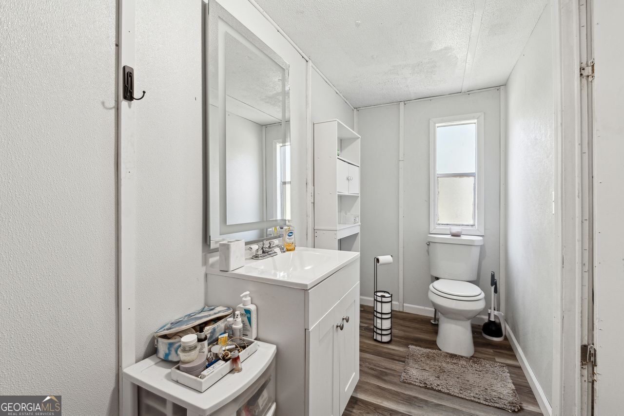 5381 Groovers Landing Road