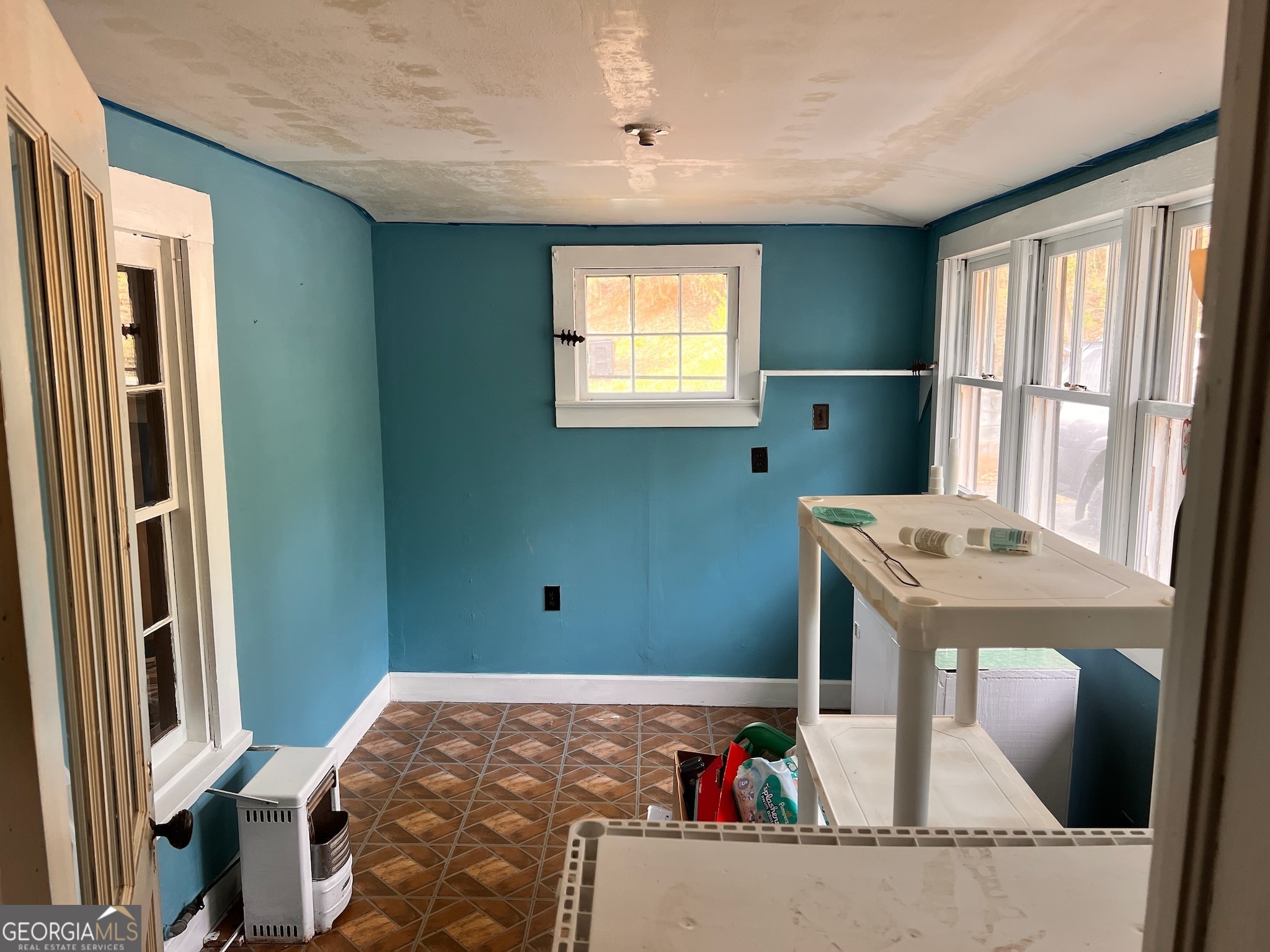 121 ROOSEVELT Street