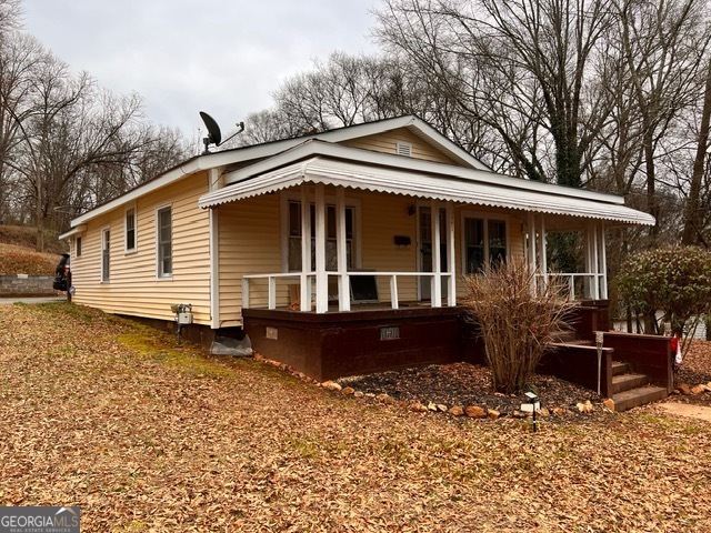 121 ROOSEVELT Street