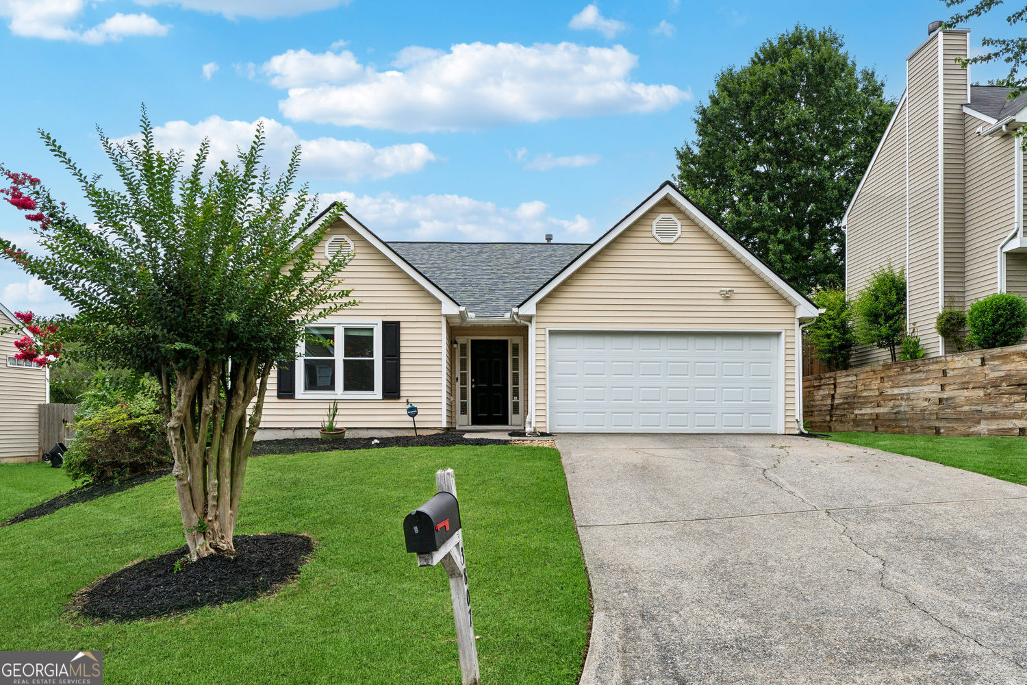 3807 Tidewater Way NW