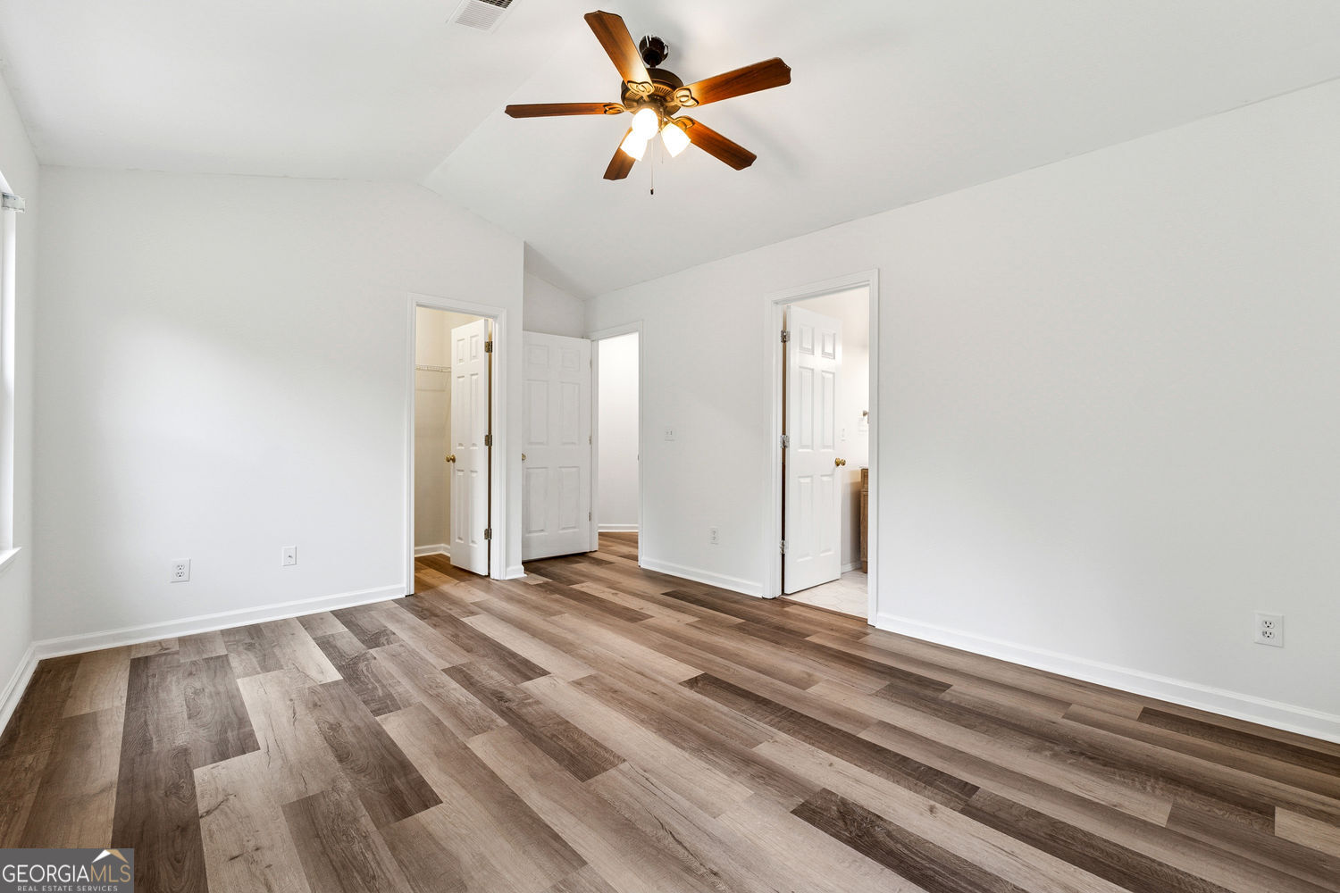 3807 Tidewater Way NW