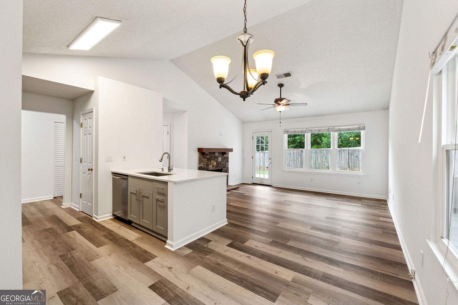 3807 Tidewater Way NW