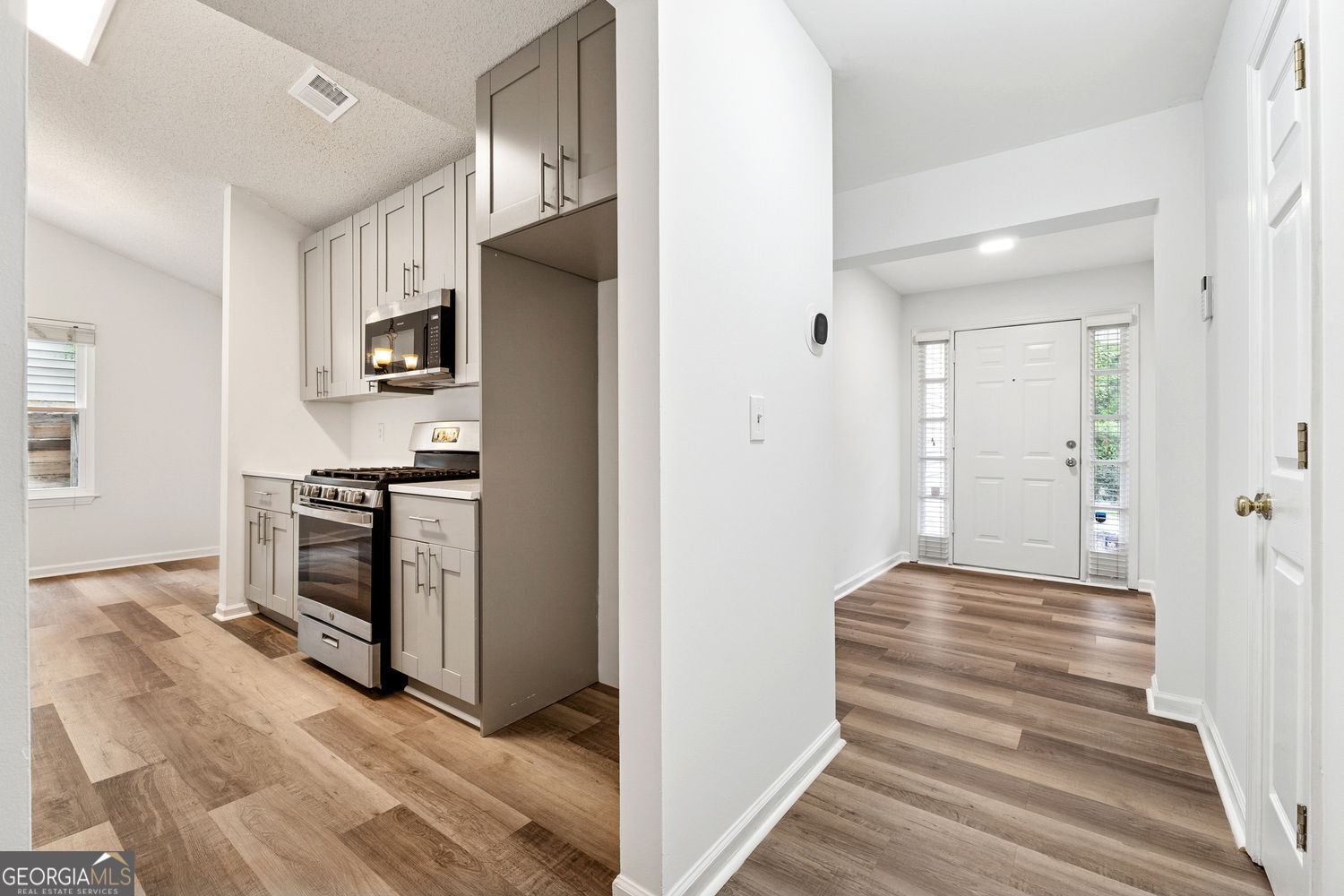 3807 Tidewater Way NW