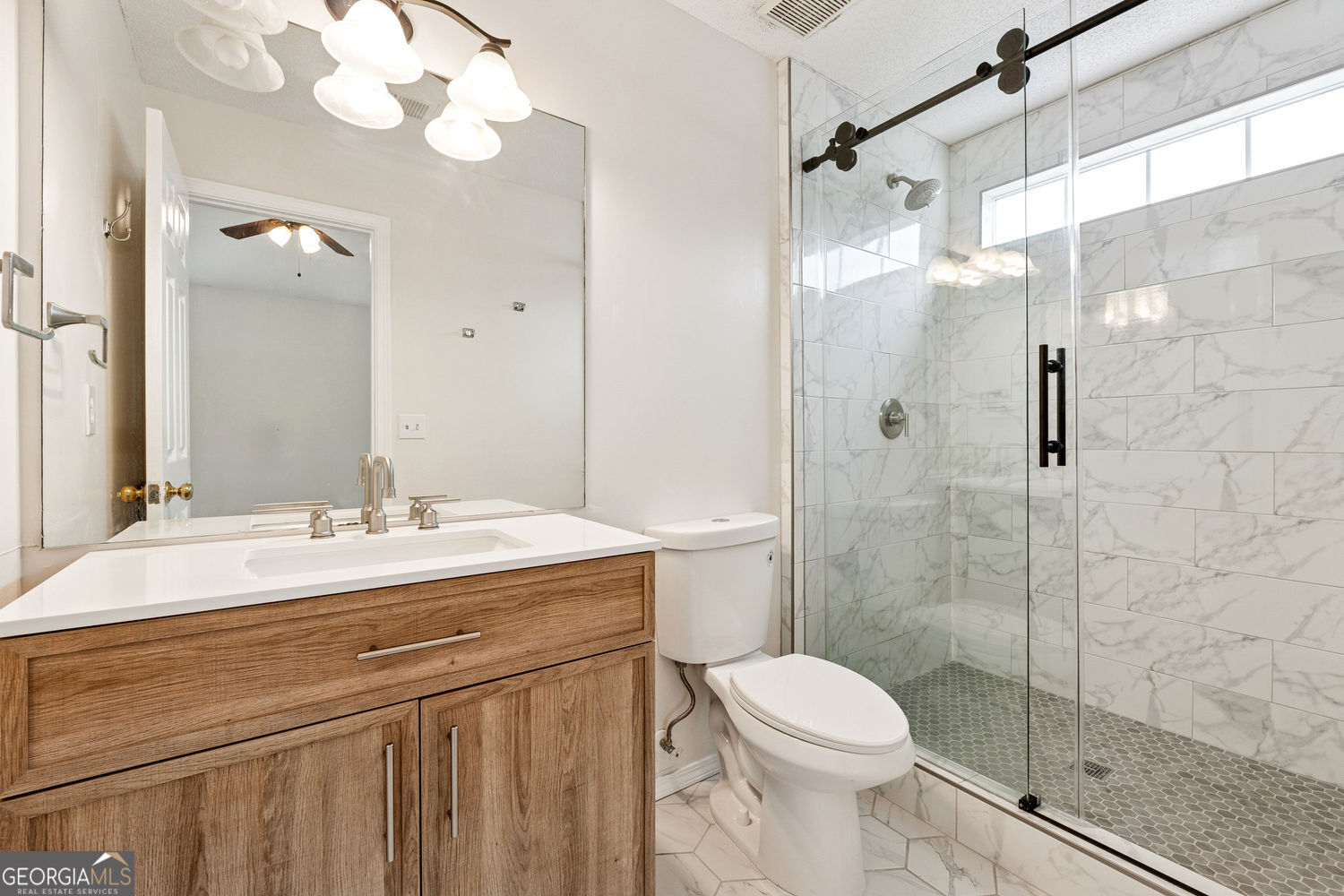 3807 Tidewater Way NW