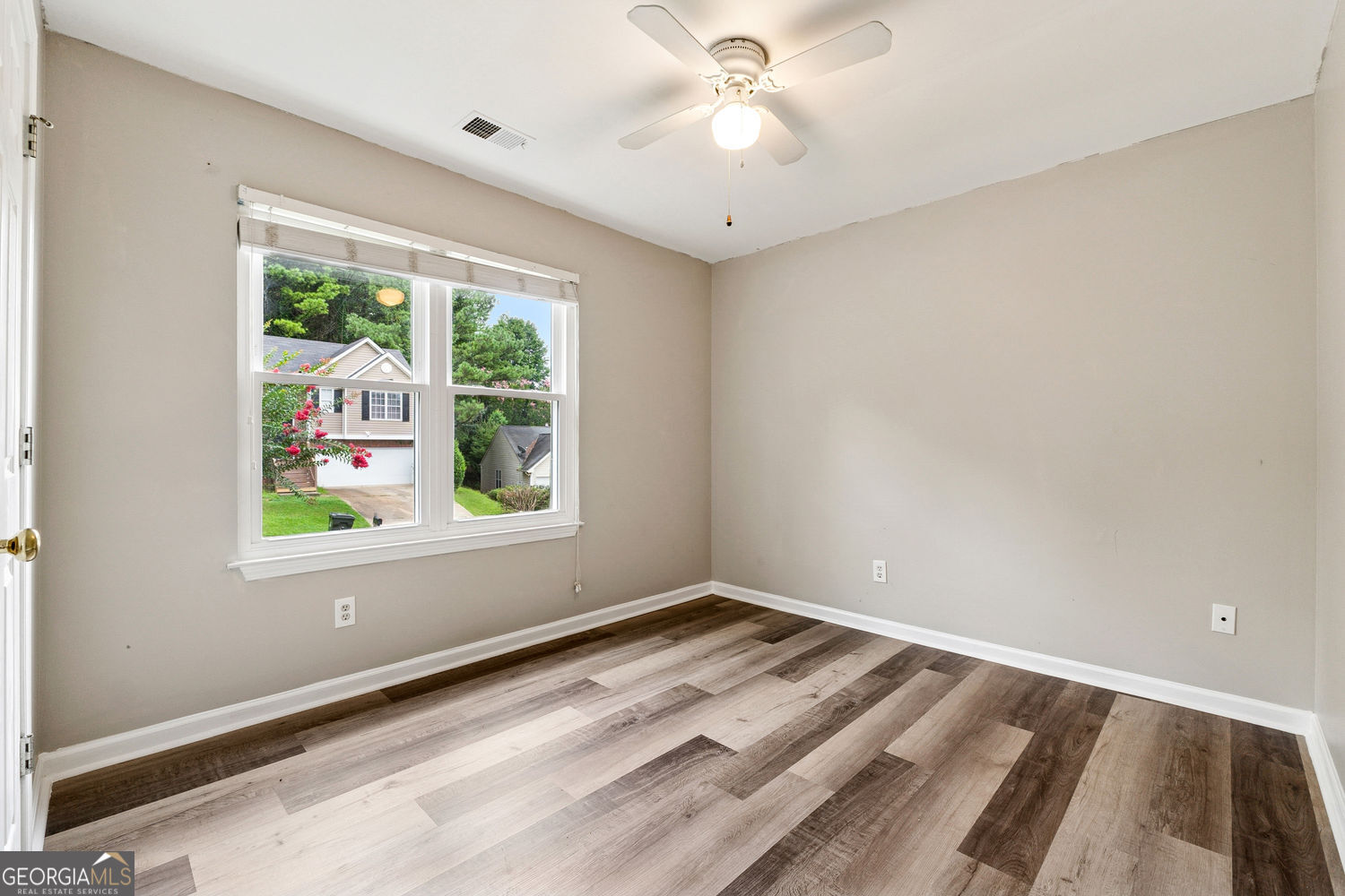 3807 Tidewater Way NW