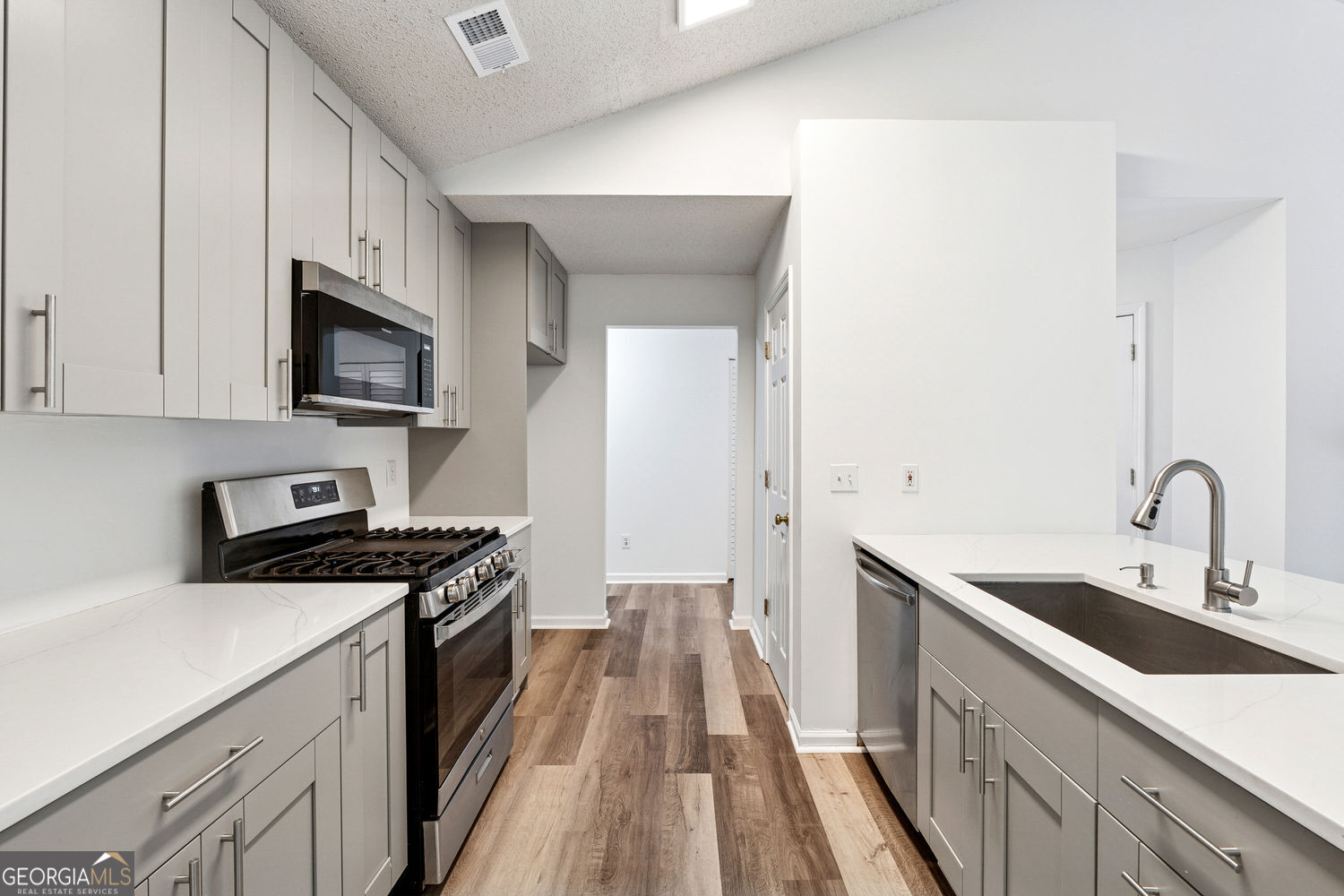 3807 Tidewater Way NW