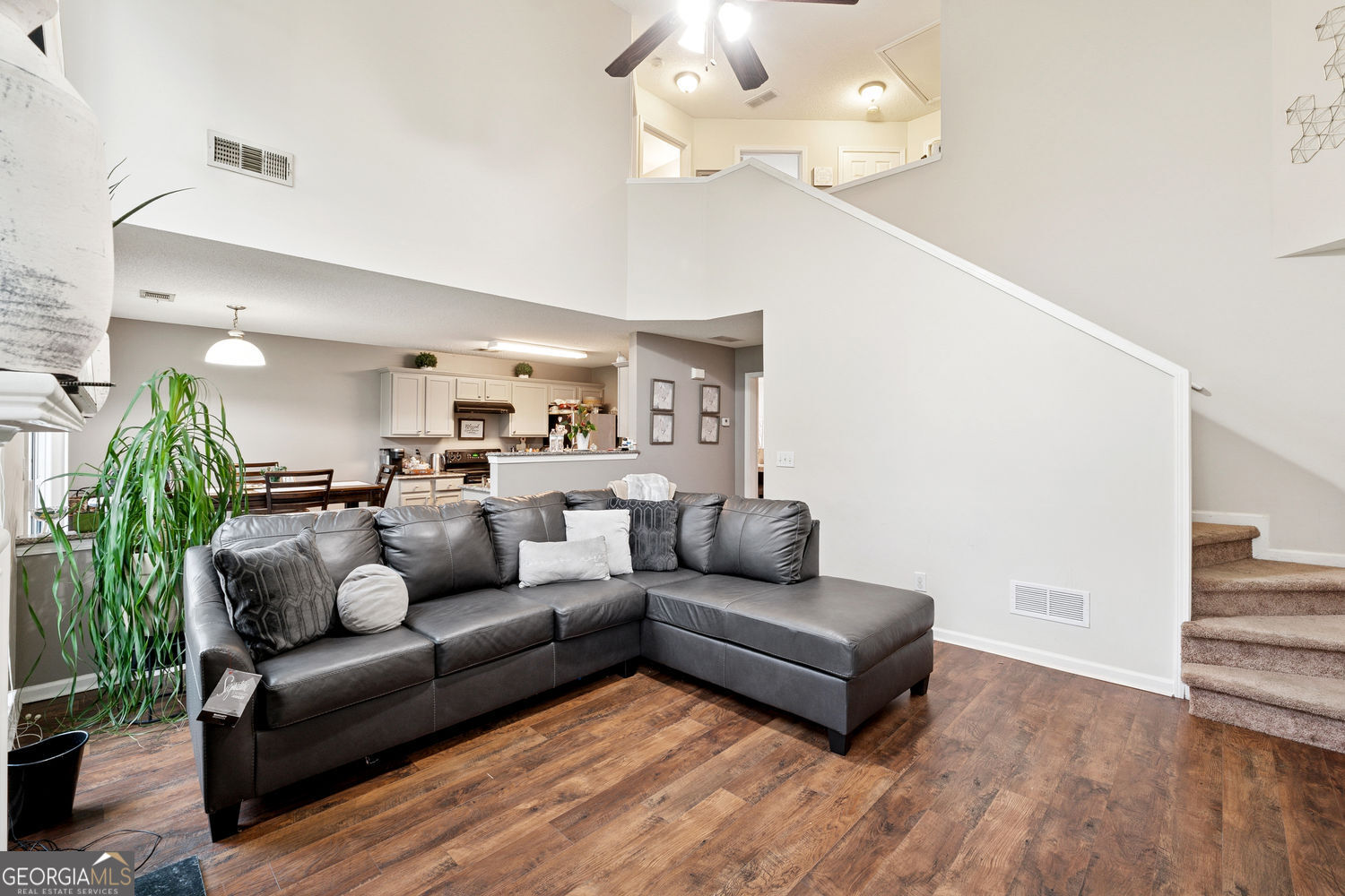 9040 Friarbridge Drive