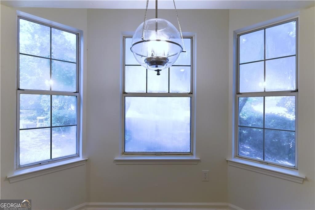 1697 Cedar Bluff Way