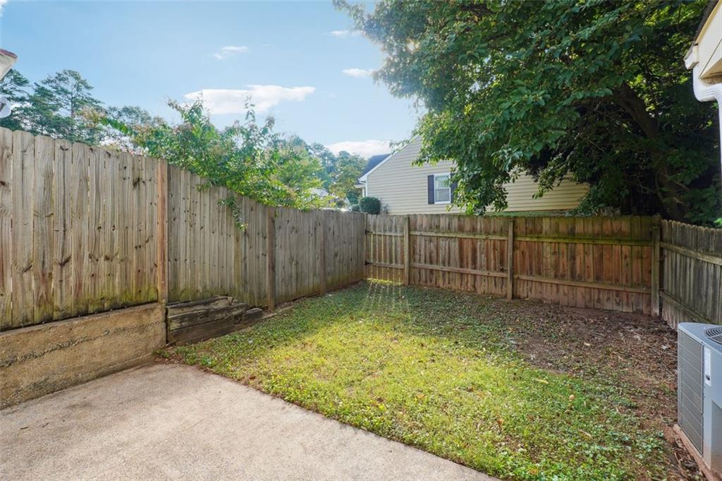 1070 Travelers Trail NW