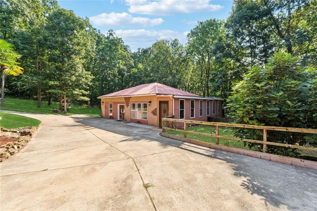 9011 Highpoint Road