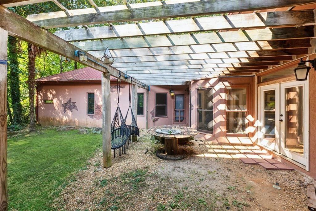 9011 Highpoint Road