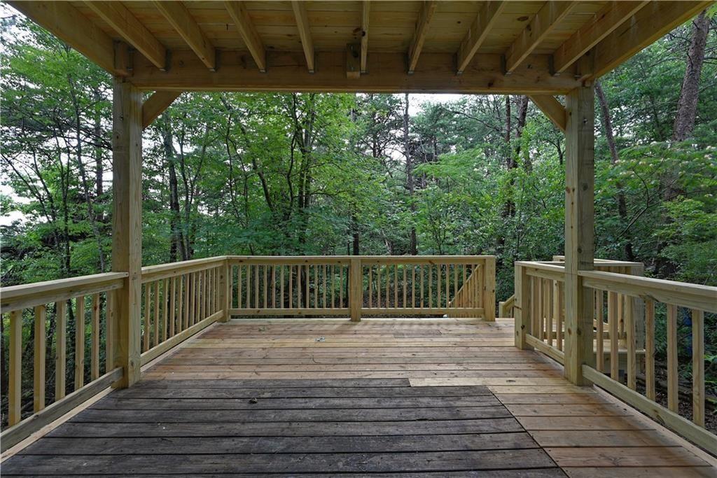 1697 Cedar Bluff Way