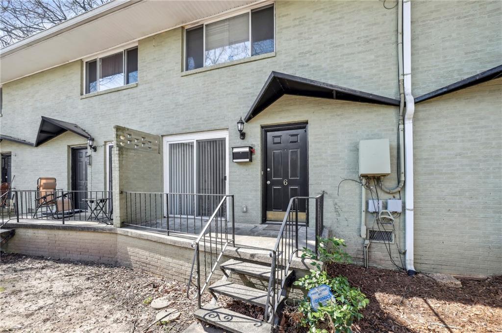 411 10th Street NE Unit 6