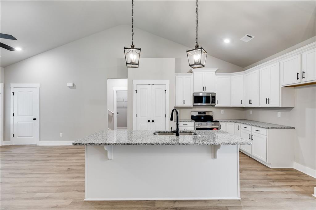 39 PLEASANT HILL Road