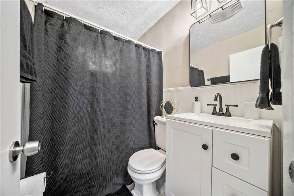 411 10th Street NE Unit 6