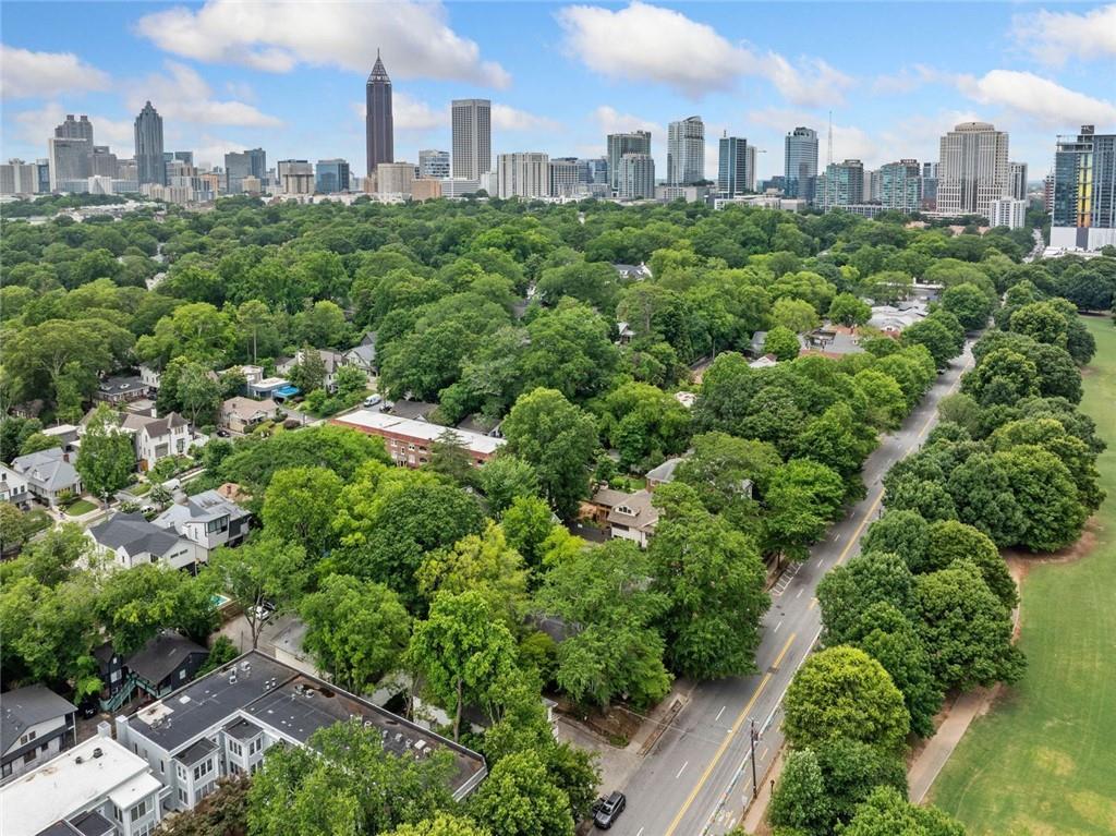 411 10th Street NE Unit 6