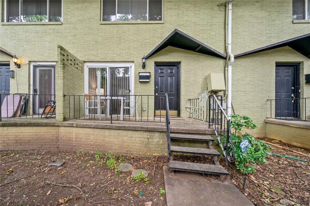 411 10th Street NE Unit 6