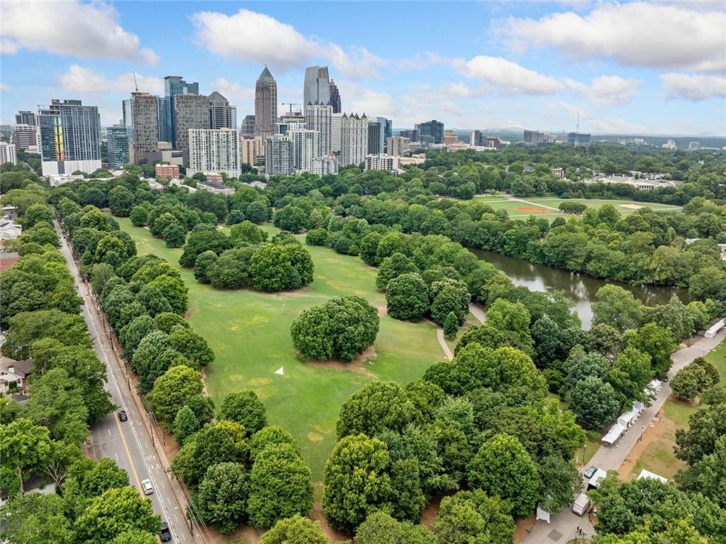 411 10th Street NE Unit 6