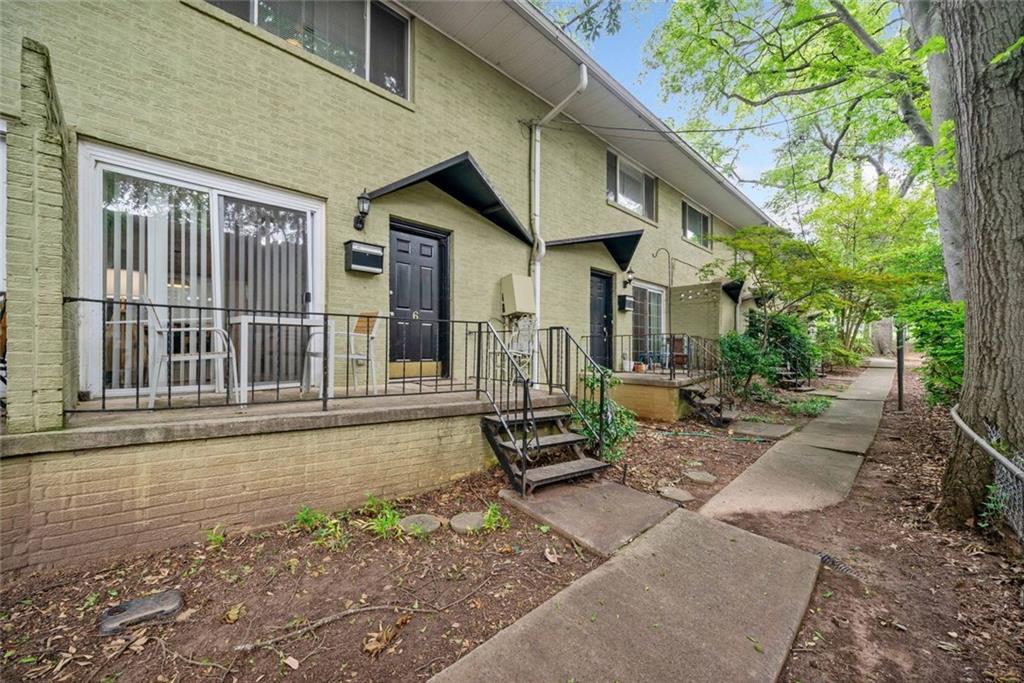 411 10th Street NE Unit 6