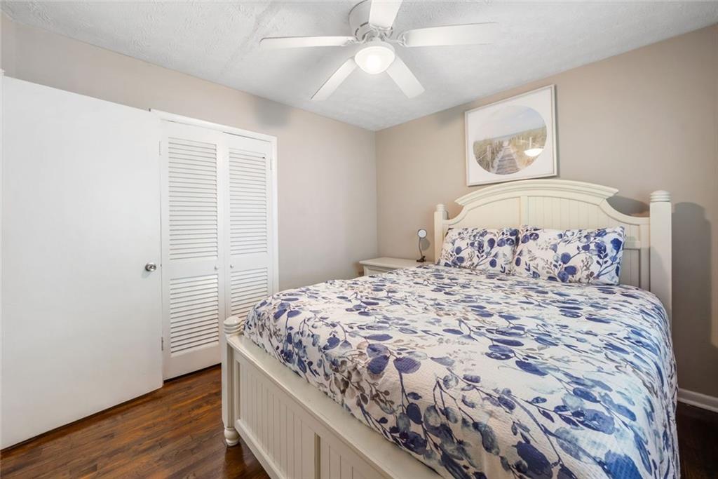 411 10th Street NE Unit 6