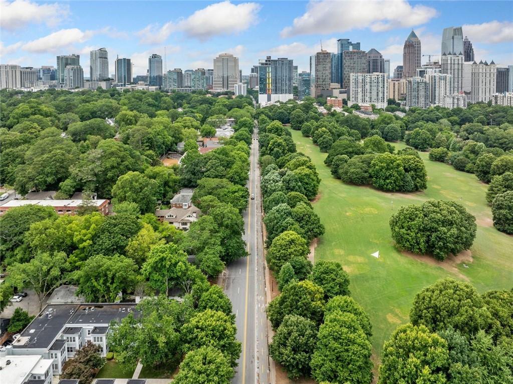 411 10th Street NE Unit 6