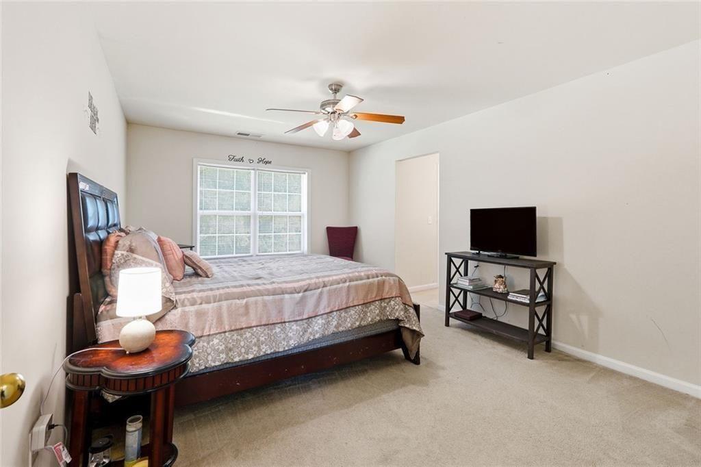 1146 Silvergate Lane