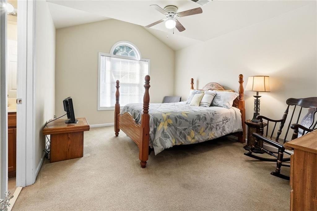 1146 Silvergate Lane