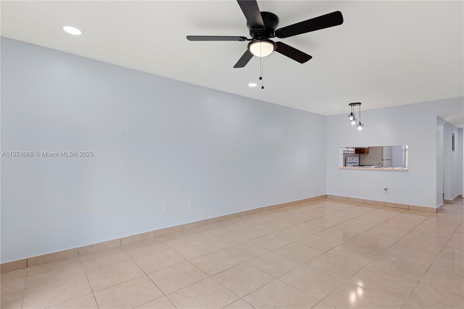 7670 SW 152nd Ave # 207 Unit: 1-207