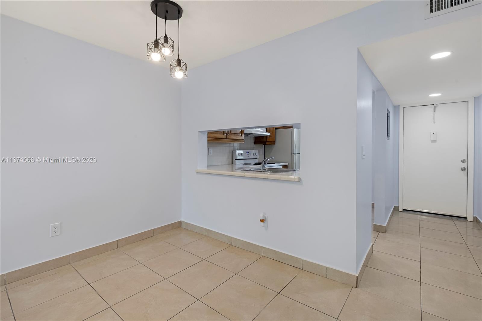 7670 SW 152nd Ave # 207 Unit: 1-207